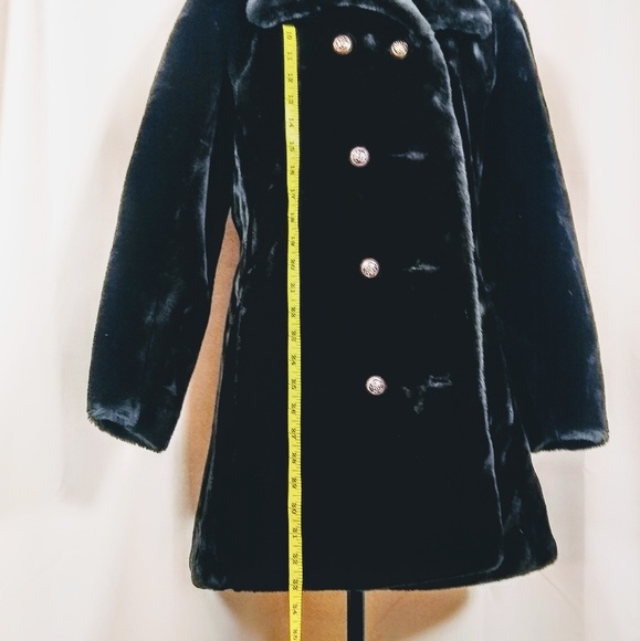 Vintage Velvety black vegan fur coat! - Picture 2 of 8